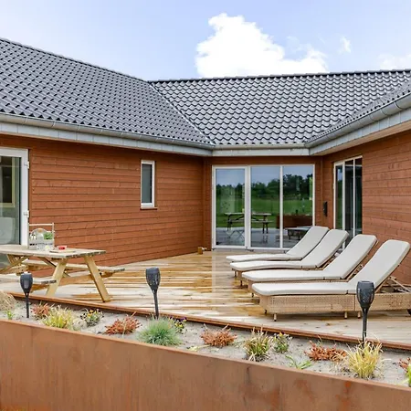 Soenke - 4km From The Sea By Interhome Tagholm
